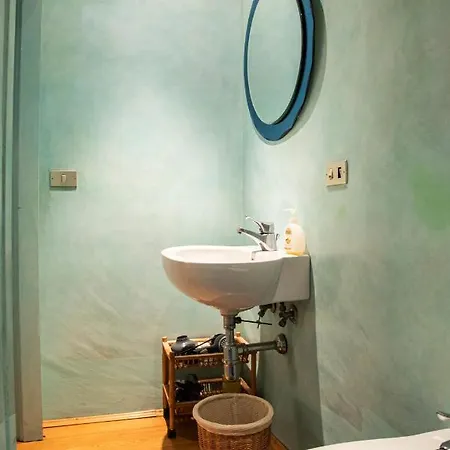 Studio In Tornabuoni Within A Renaissance Building